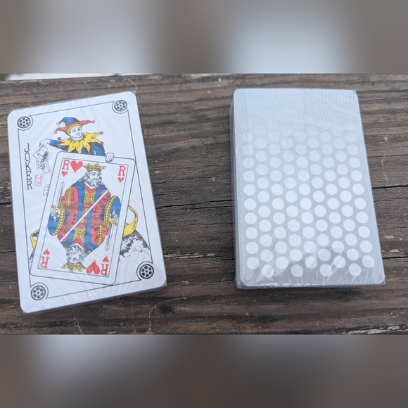 Louis Vuitton Foundation Playing Cards Two Decks with COA NIB - Picture 4 of 13